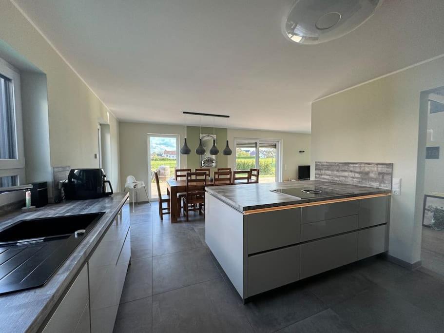 Modernes Ferienhaus In Uedersdorf Екстер'єр фото